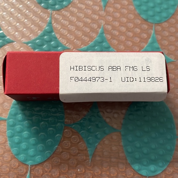 BNIB. fmg Glimmer satin Lipstick in Hibiscus. $10.00 - Picture 2 of 4